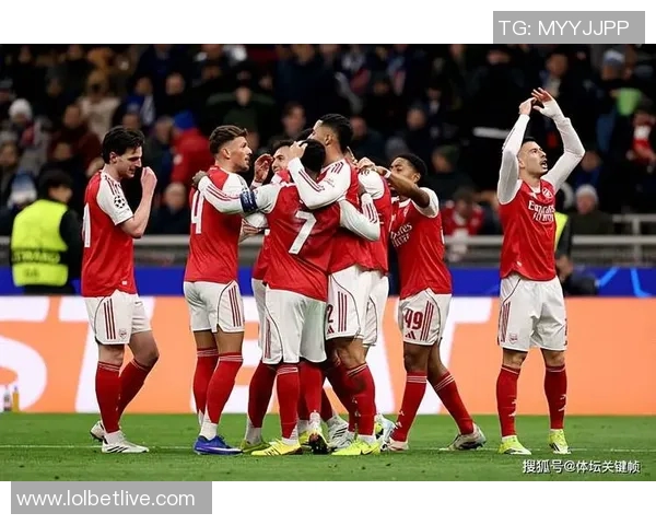 西甲赛场惊现冷门阿森纳逆转国米引发转会热议